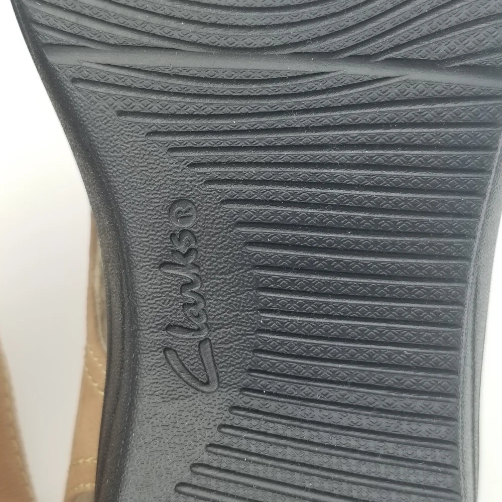 Clarks Brown Nubuck Slingback Wedge Sandal - Picture 11 of 14